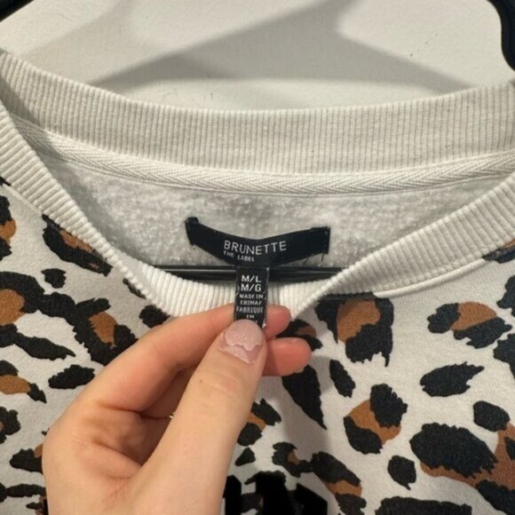 EUC- BRUNETTE THE LABEL - White Leopard  Crewneck -BLONDE - Picture 3 of 8